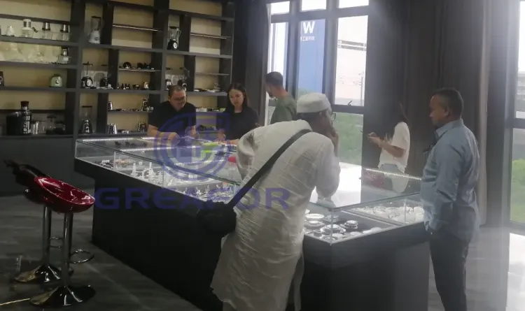 South Asian Customer Visits Greafor Factory for Blender Parts Sourcing | Greafor